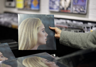 Fontos változást vezetett be a Spotify Adele kedvéért
