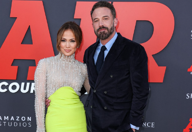 Jennifer Lopez és Ben Affleck elképesztő szettben tűnt fel egy gálán
