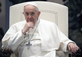 Sátáninak nevezte a nők elleni erőszakot Ferenc pápa