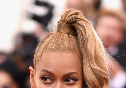 Beyoncé felvehette a Tiffany 120 karátos nyakláncát