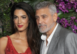 George Clooney megmentette a feleségét egy divatbakitól