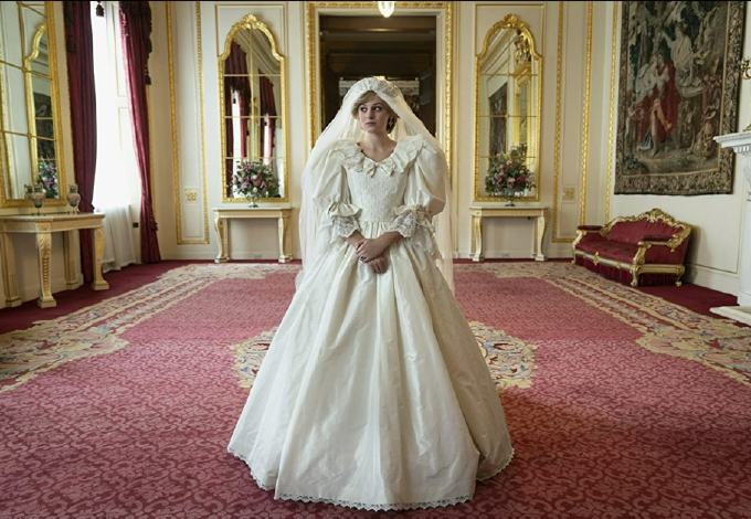 A 10 legjobb film és sorozat az angol királyi családról