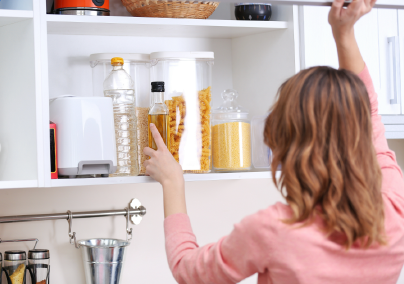5 dolog, amitől azonnal szabadulj meg a konyhaszekrényedből