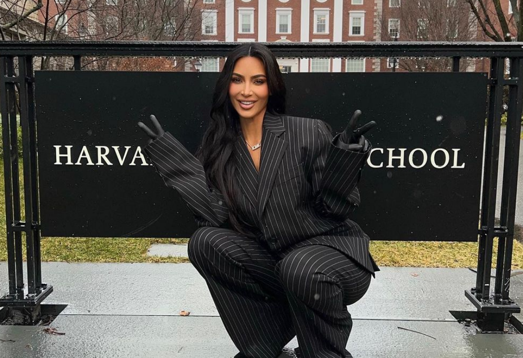 Kim Kardashian órát adott a Harvardon, durva kritikákat kapott érte