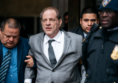 Harvey Weinstein 16 év börtönt kapott, teljesen összeomlott