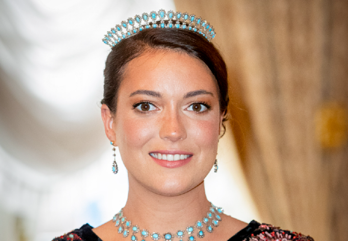 Eljegyezték a csinos luxemburgi hercegnőt, a nem mindennapi gyűrűről beszél most mindenki