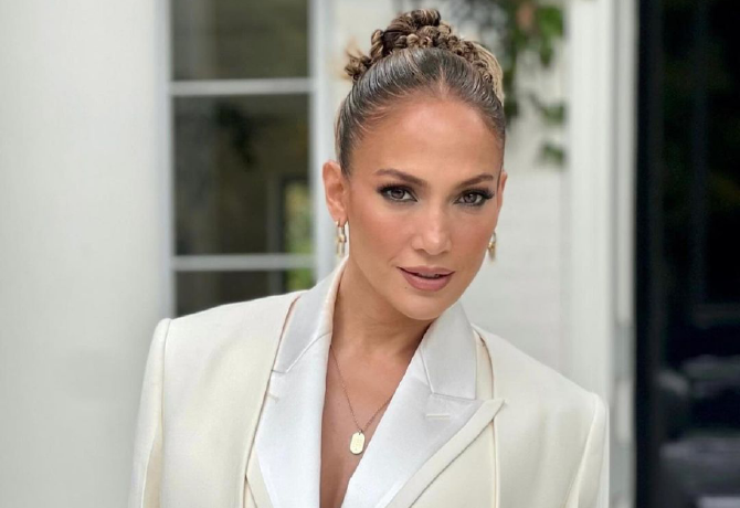 Jennifer Lopez új frizurája felrobbantotta az internetet: mindenki ezt akarja