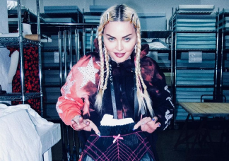  Felrobbant a net: Madonna kiadta a videóklipjét, amit 20 évvel ezelőtt betiltottak