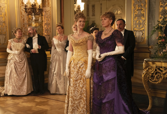 Az HBO új sorozata a Downton Abbey és a Bridgerton család szerelemgyereke