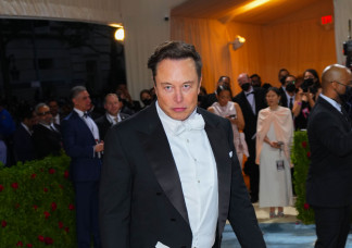 Elon Musk fia fellázadt ellene, nemváltást követel