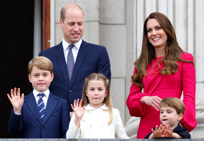 Meglepő, György herceg és Sarolta hercegnő miért nem vacsorázhatnak a szüleikkel