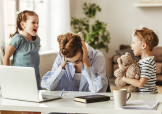 5 hatásos trükk arra, hogy ne veszekedjenek egymással a gyerekeid