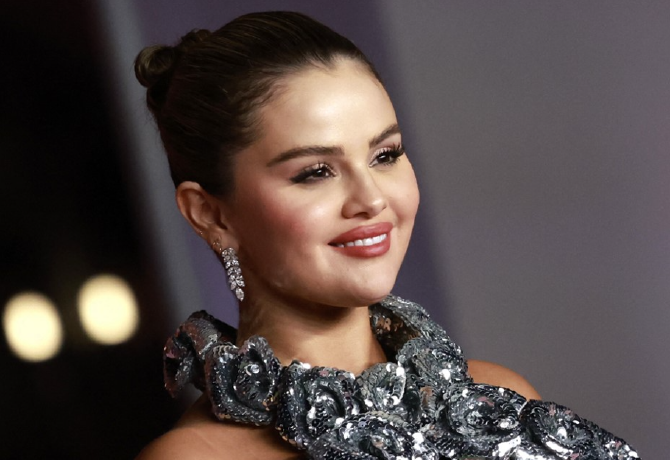 Selena Gomez erre a 18 ezer forintos parfümre esküszik, képtelen lemondani róla